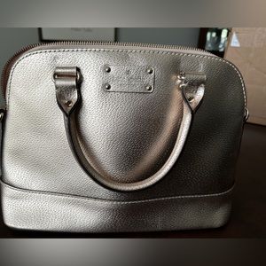 Kate Spade New York gold purse - great condition - some scuffing on bottom